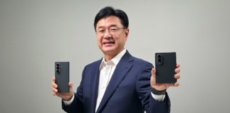 Samsung’s New Foldable Phones Receive 271,000 Preorders in India