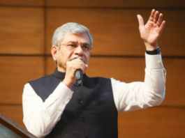 Apple Could Expand India Manufacturing Beyond iPhones as Government Backs New Smartphone Brands