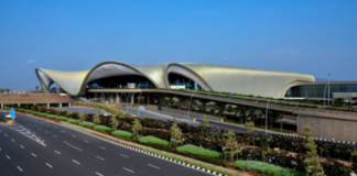 Adani Airports to Raise Rs 9,825 Crore From Global Investors to Expand Infrastructure