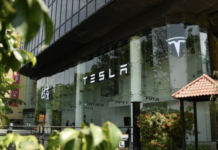 Tesla’s Third-Quarter Profit Plunges 44% as Revenue Stalls at $28 Billion